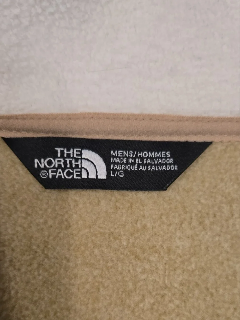 The North Face Men's Beige/Tan Half-Zip Fleece Pullover